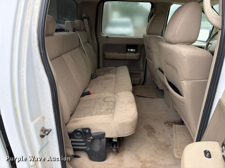 image for item ED5220 2006 Ford F150 Crew Cab pickup truck