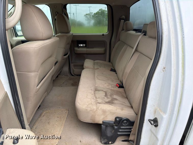 image for item ED5220 2006 Ford F150 Crew Cab pickup truck