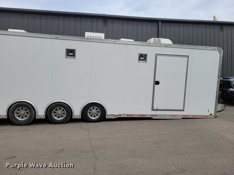 image for item EE1005 2013 InTech BTA fiber optic splicing trailer