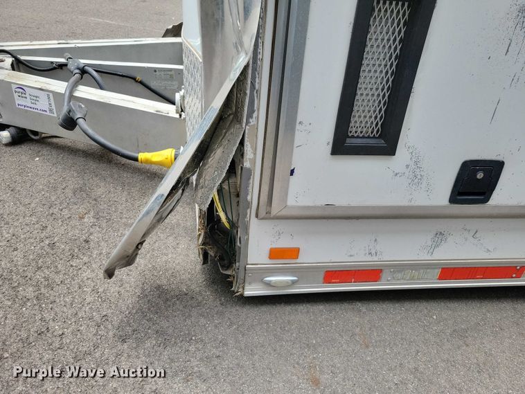 image for item EE1005 2013 InTech BTA fiber optic splicing trailer