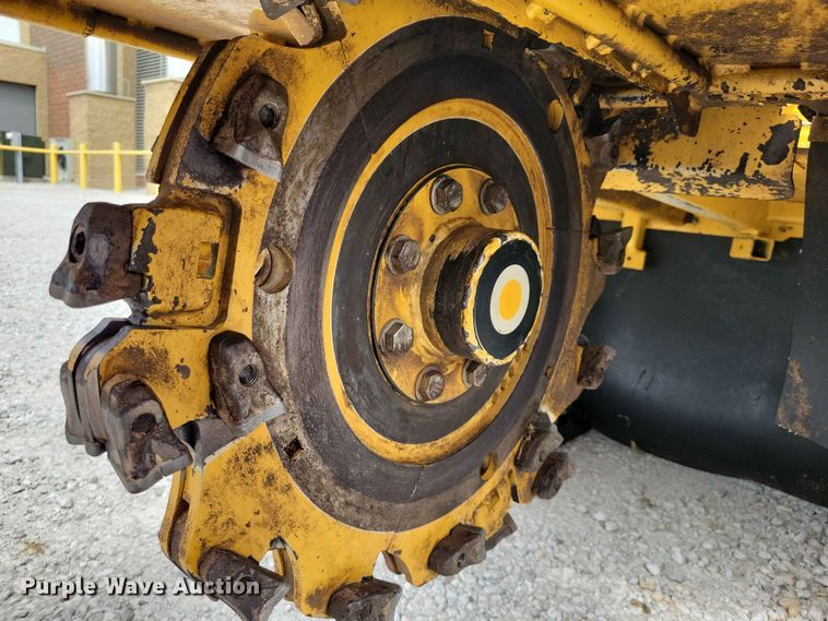 image for item EE1052 2024 Vermeer SC70TX stump grinder