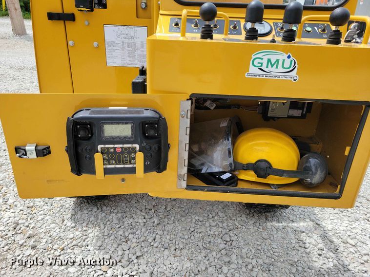 image for item EE1052 2024 Vermeer SC70TX stump grinder