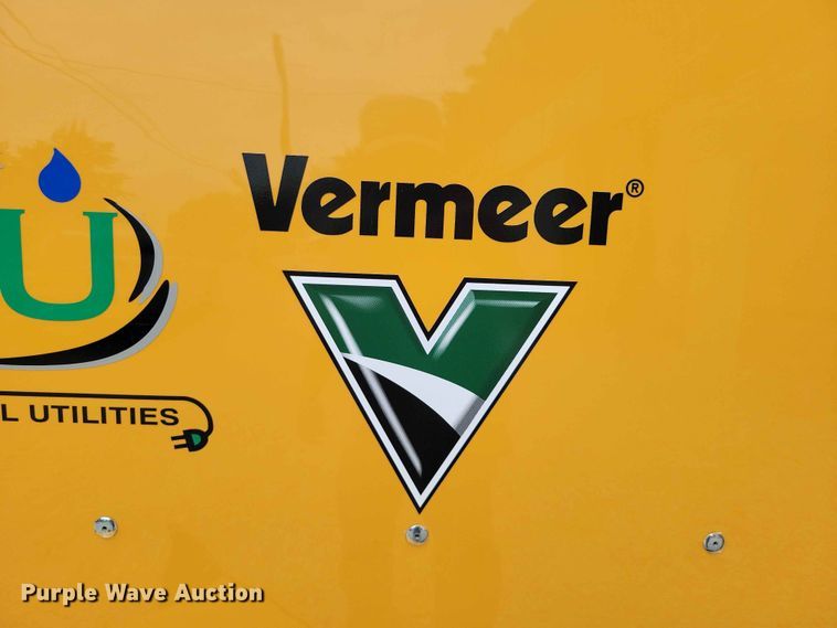 image for item EE1052 2024 Vermeer SC70TX stump grinder