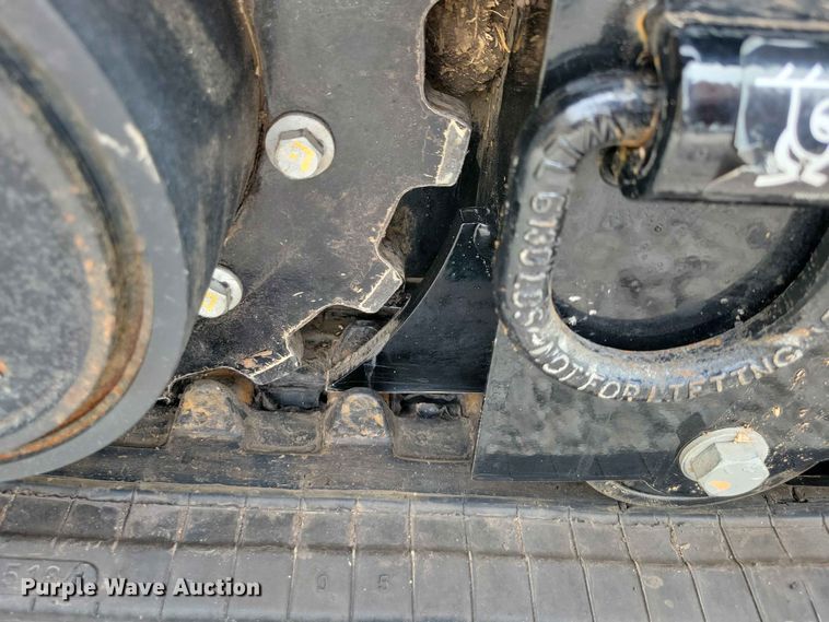 image for item EE1052 2024 Vermeer SC70TX stump grinder
