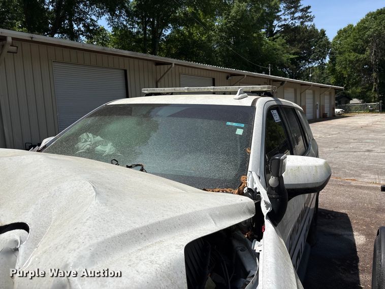 image for item EF1135 2022 Chevrolet Tahoe 
