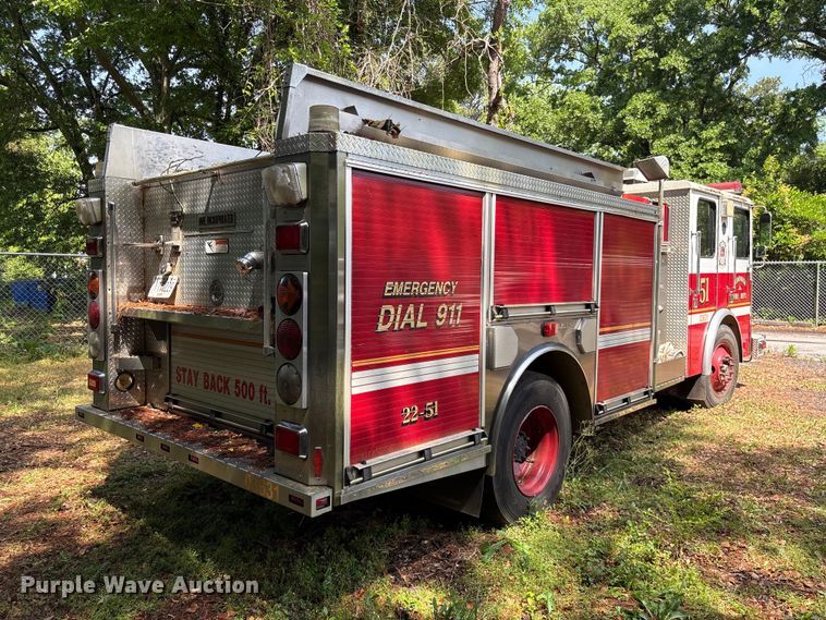image for item EF1140 2002 HME fire truck