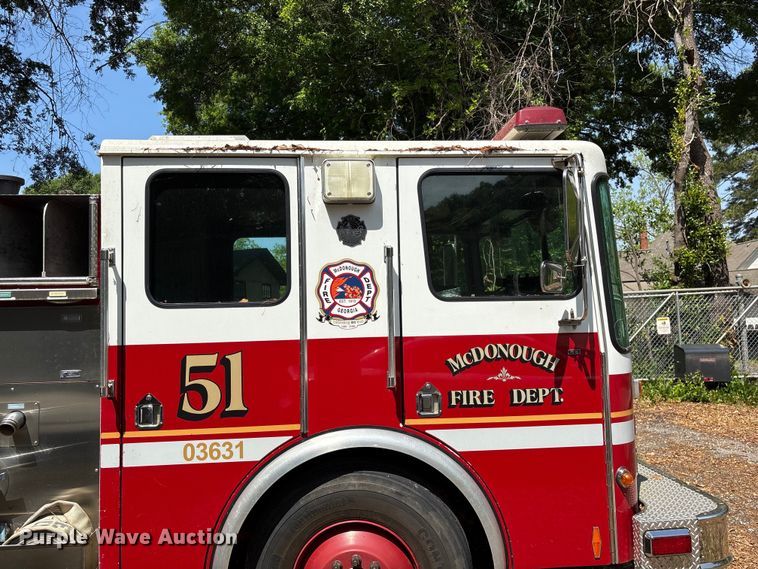 image for item EF1140 2002 HME fire truck