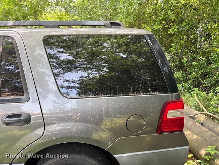 image for item EF1144 2011 Ford Expedition SUV