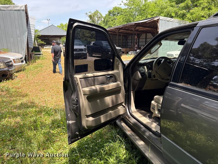 image for item EF1144 2011 Ford Expedition SUV