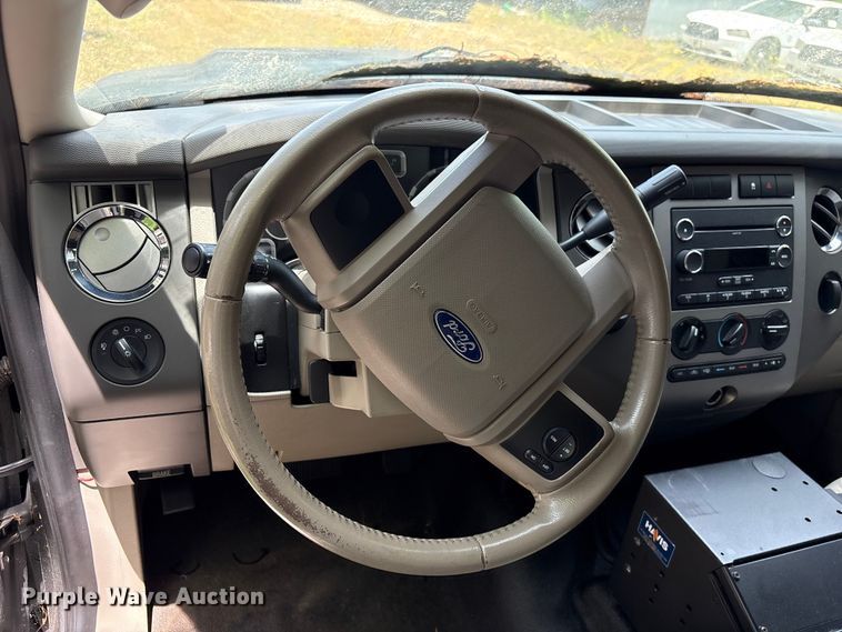 image for item EF1144 2011 Ford Expedition SUV