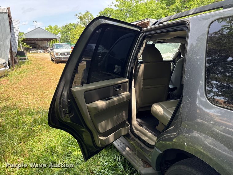 image for item EF1144 2011 Ford Expedition SUV