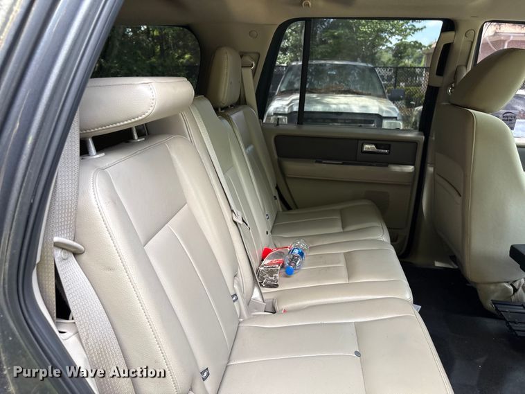 image for item EF1144 2011 Ford Expedition SUV