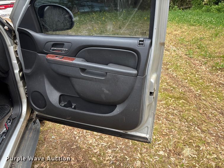 image for item EF1149 2011 Chevrolet Tahoe SUV