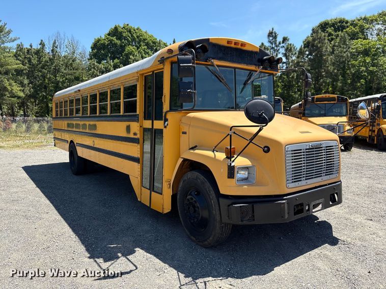 image for item EF1200 2005 Thomas Built FS 65 Chassis school bus