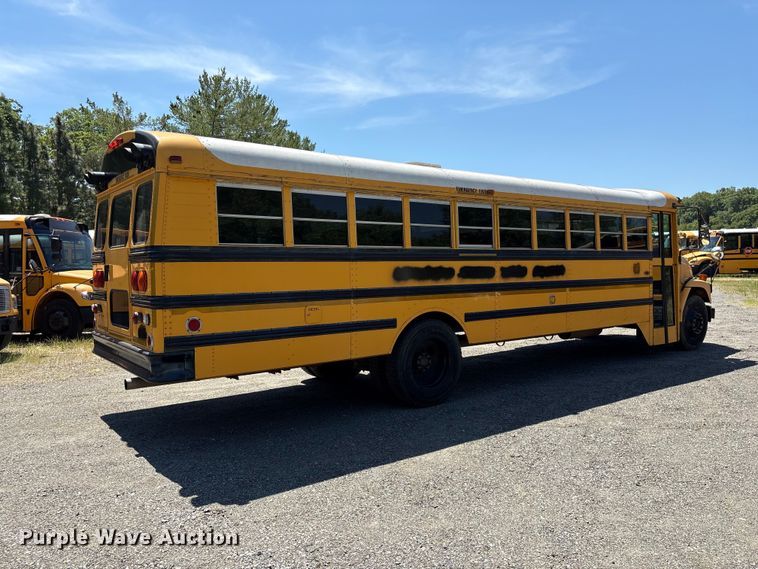 image for item EF1200 2005 Thomas Built FS 65 Chassis school bus
