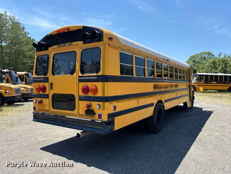 image for item EF1200 2005 Thomas Built FS 65 Chassis school bus