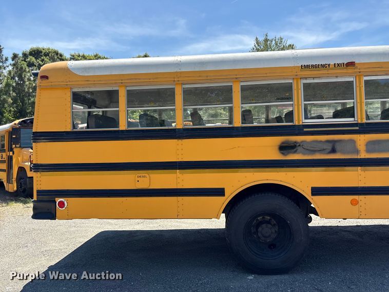 image for item EF1201 2006 Thomas Built FS 65 Chassis school bus
