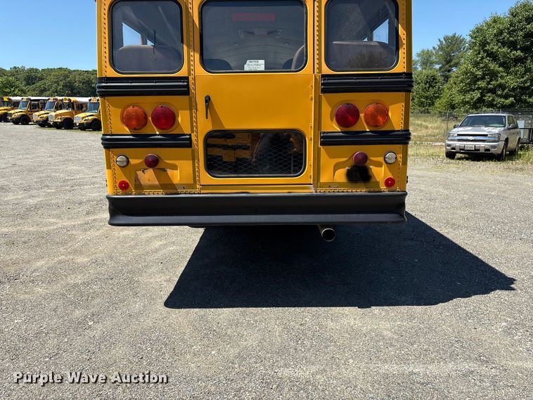 image for item EF1201 2006 Thomas Built FS 65 Chassis school bus