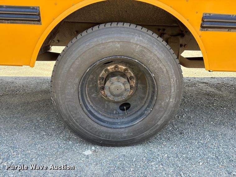 image for item EF1201 2006 Thomas Built FS 65 Chassis school bus