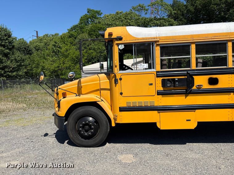 image for item EF1202 2007 Freightliner FS 65 Chassis school bus