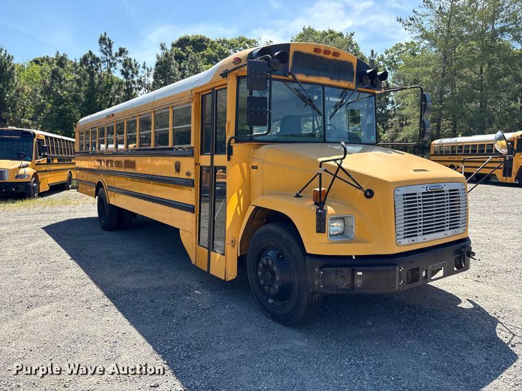 image for item EF1204 2007 Freightliner FS 65 Chassis school bus