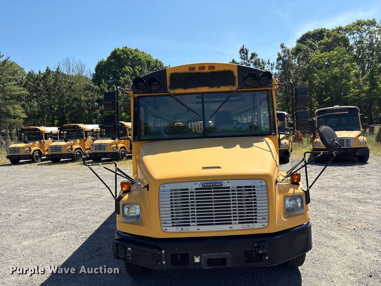 image for item EF1204 2007 Freightliner FS 65 Chassis school bus