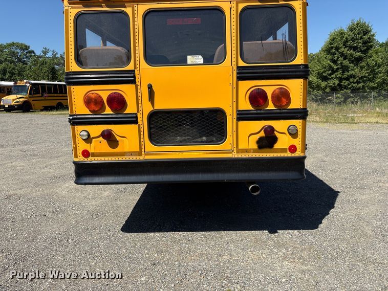 image for item EF1204 2007 Freightliner FS 65 Chassis school bus