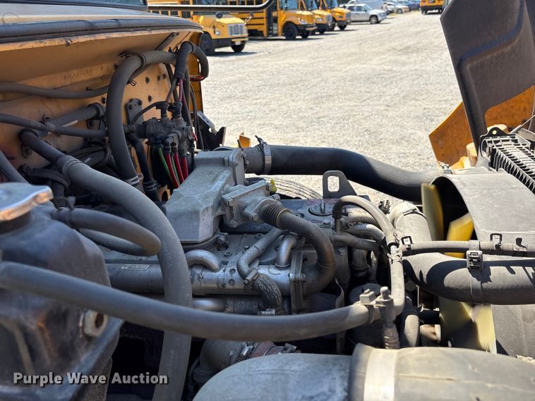 image for item EF1204 2007 Freightliner FS 65 Chassis school bus