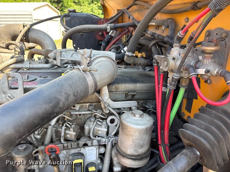 image for item EF1204 2007 Freightliner FS 65 Chassis school bus