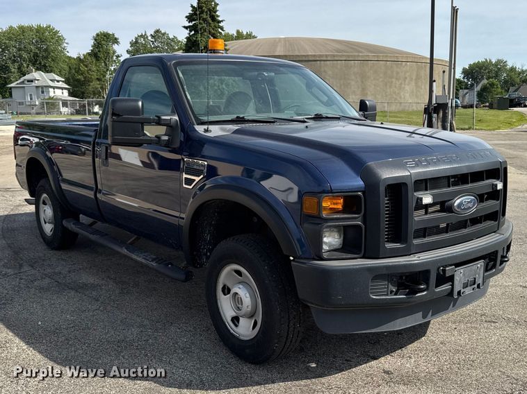 image for item EF2181 2009 Ford F250 Super Duty pickup truck
