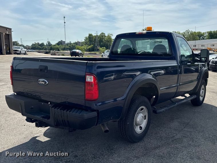 image for item EF2181 2009 Ford F250 Super Duty pickup truck