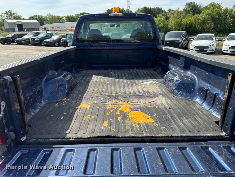 image for item EF2181 2009 Ford F250 Super Duty pickup truck