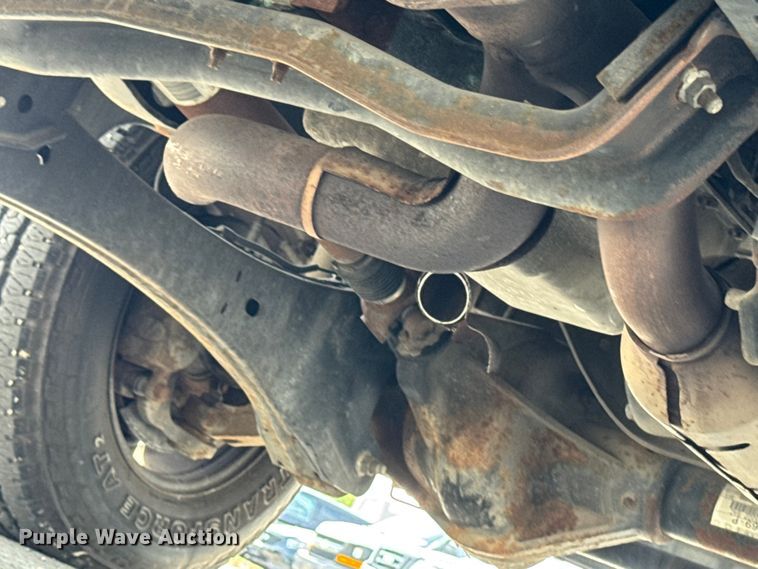 image for item EF2181 2009 Ford F250 Super Duty pickup truck