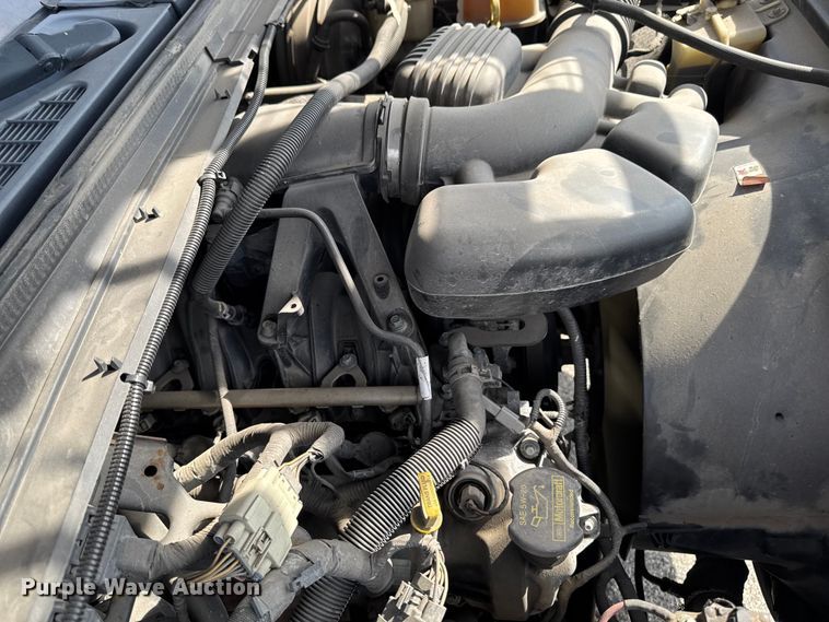 image for item EF2181 2009 Ford F250 Super Duty pickup truck