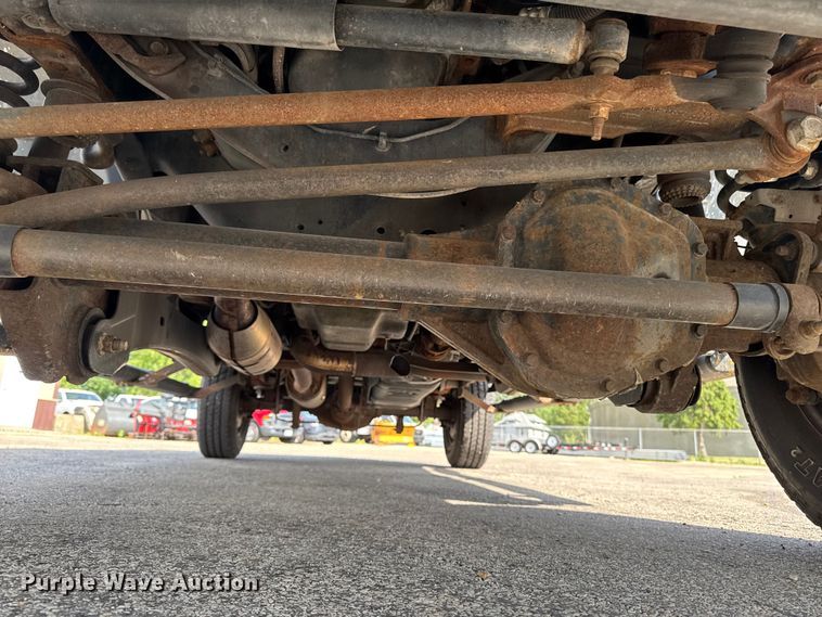 image for item EF2181 2009 Ford F250 Super Duty pickup truck