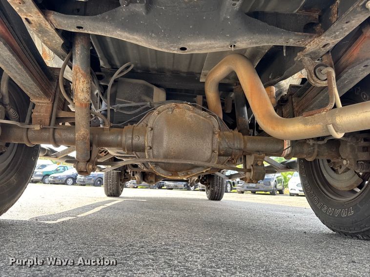 image for item EF2181 2009 Ford F250 Super Duty pickup truck