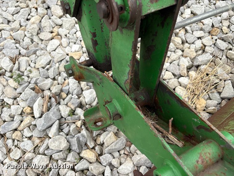 image for item EI5804 John Deere 542 loader