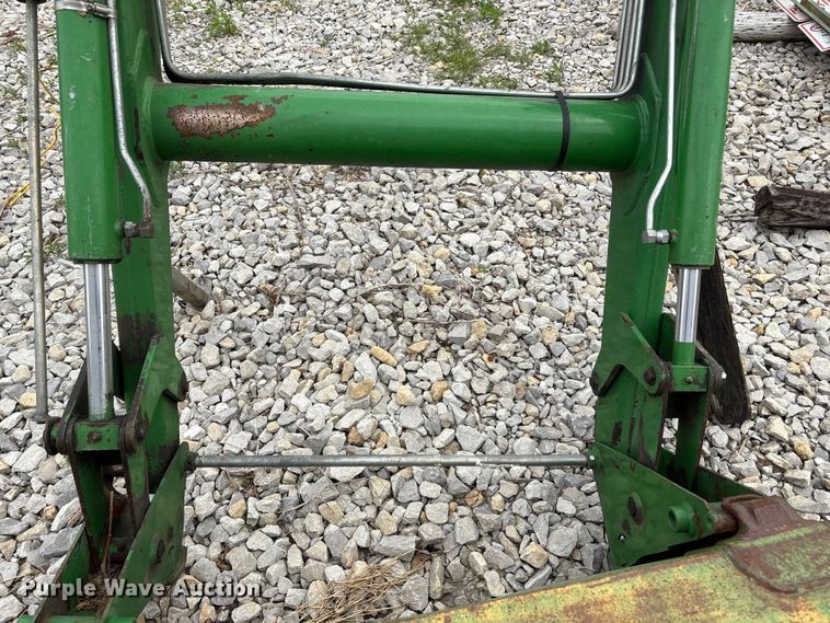 image for item EI5804 John Deere 542 loader