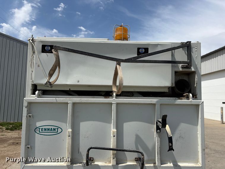 image for item EI5805 2007 Tennant Sentinel street sweeper truck