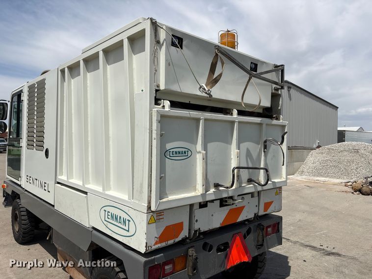 image for item EI5805 2007 Tennant Sentinel street sweeper truck