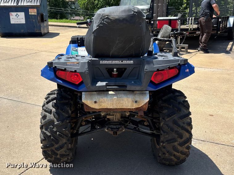 image for item EJ7823 2010 Polaris Sportsman Touring 550 ATV