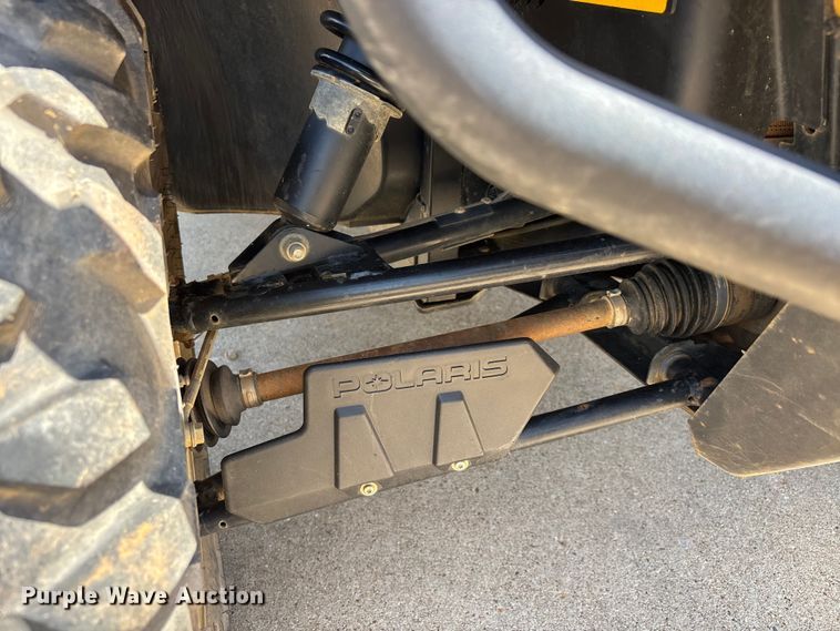 image for item EJ7825 2011 Polaris Ranger Crew 800 utility vehicle