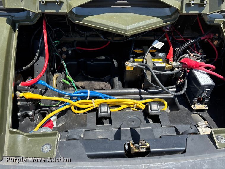 image for item EJ7825 2011 Polaris Ranger Crew 800 utility vehicle