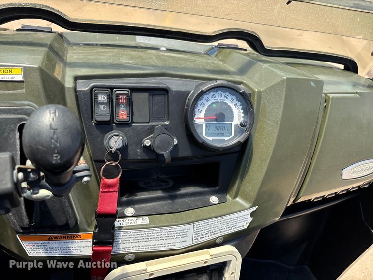 image for item EJ7825 2011 Polaris Ranger Crew 800 utility vehicle