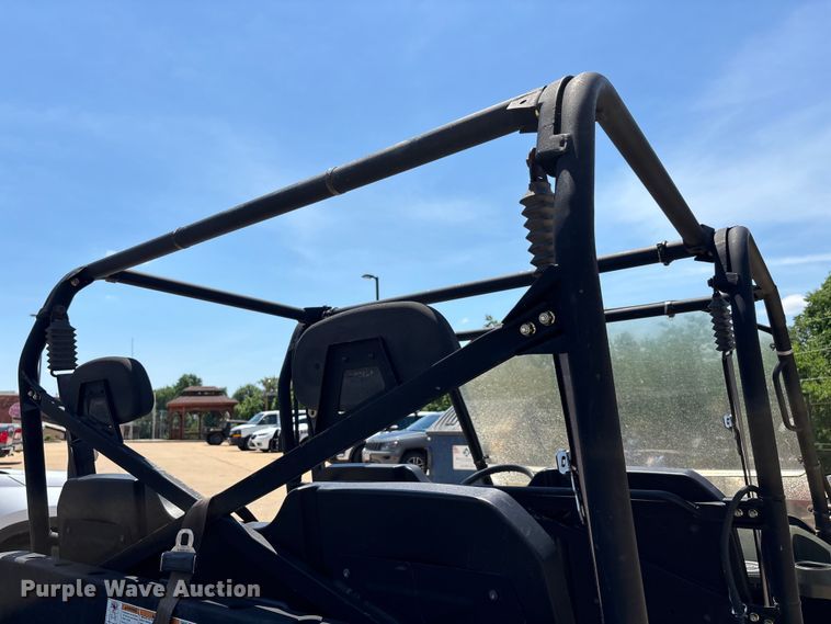 image for item EJ7825 2011 Polaris Ranger Crew 800 utility vehicle