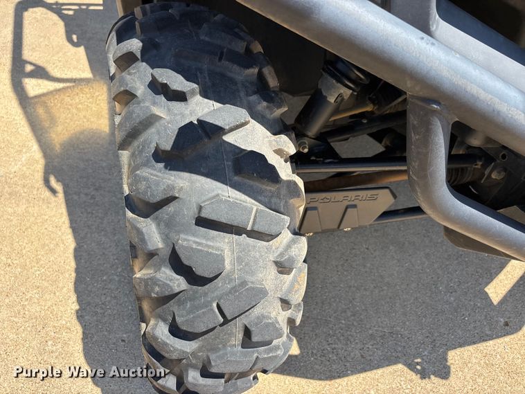 image for item EJ7825 2011 Polaris Ranger Crew 800 utility vehicle