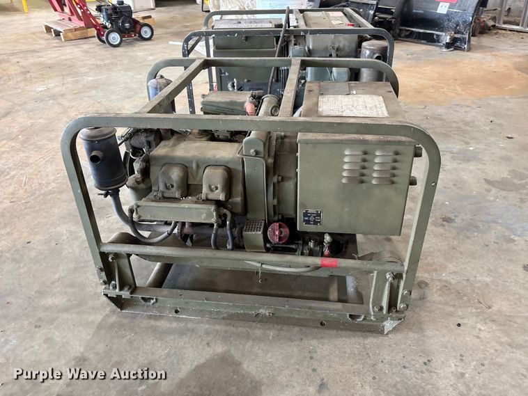 image for item EJ7826 (3) generators