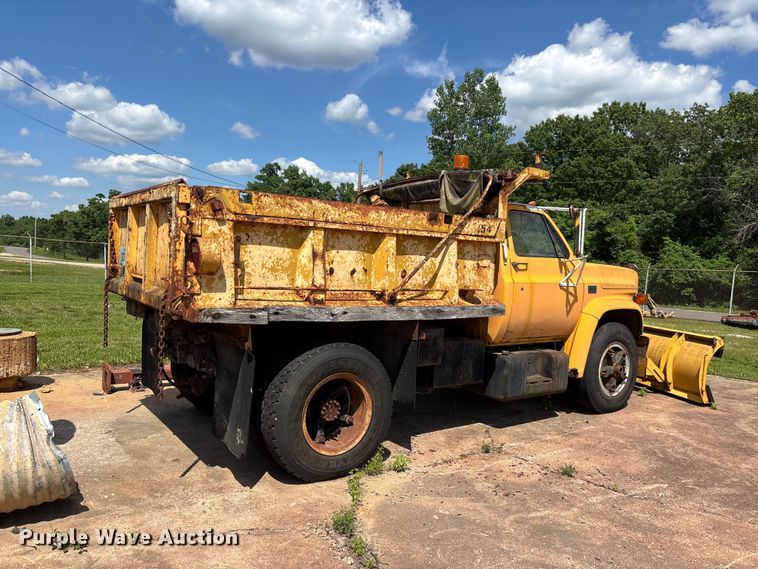 image for item EJ7830 1987 Chevrolet C70 dump truck