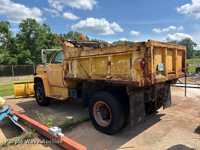 image for item EJ7830 1987 Chevrolet C70 dump truck
