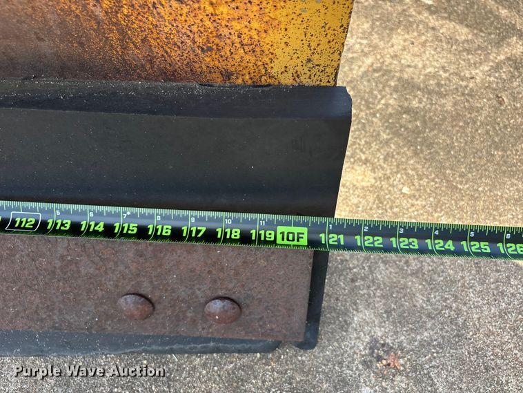 image for item EJ7830 1987 Chevrolet C70 dump truck